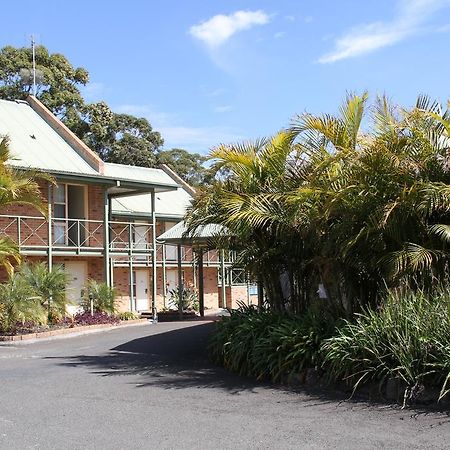 Golf Place Inn Wollongong Primbee エクステリア 写真